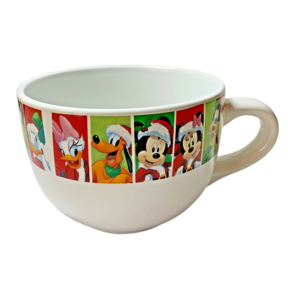 Disney Galerie Christmas coffee mug Mickey Minnie and friends soup bowl Cup - Picture 3 of 5